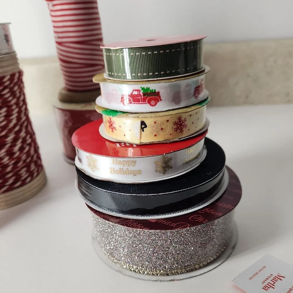 Assorted Ribbons Set Home Party Decorations Christmas Holidays craft lot